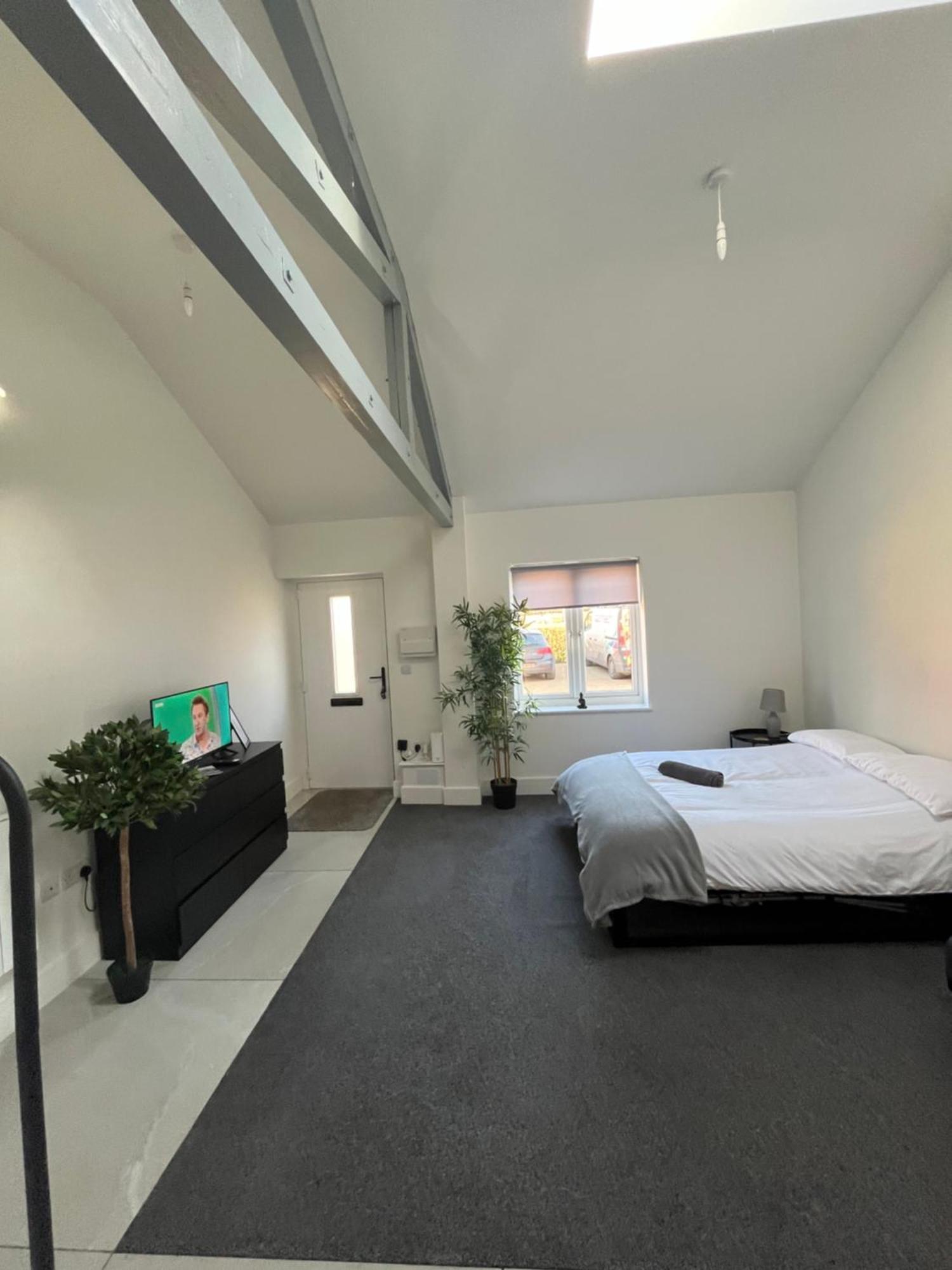 Entire Property In Downham Market, Serviced Accomodation Apartman Kültér fotó